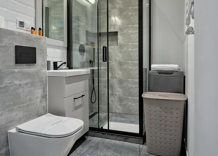 Platinium Seaside * غدينيا