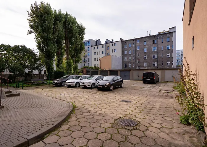 Platinium Seaside * غدينيا